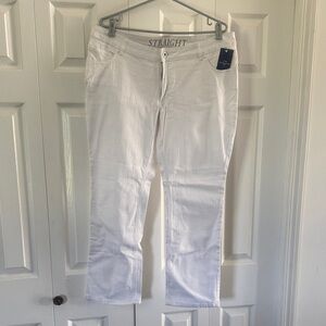 Classic White Straight Leg Women's Jeans